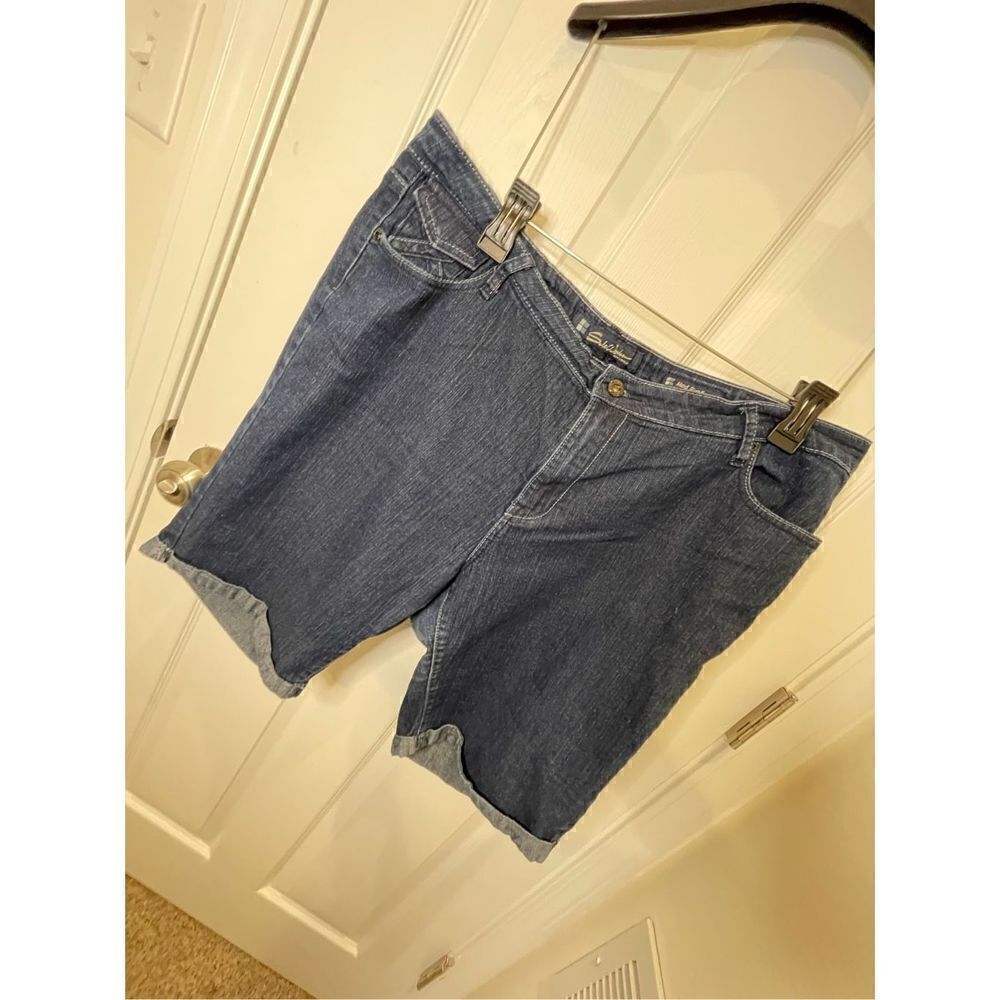 Salt Works women’s denim Jean shorts size 18W